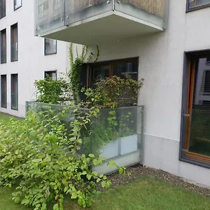https://franks-apartment.krakowhotelspoland.com